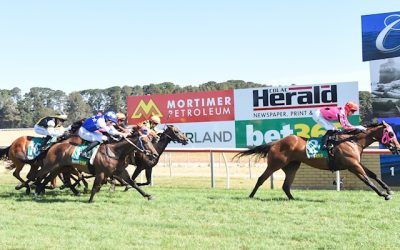 Just Bolts completes Colac treble for Emsley Lodge