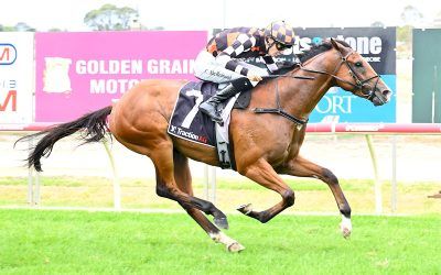 FULLY JUSTIFIED ASSERTS HIS POWER IN MAIDEN WIN