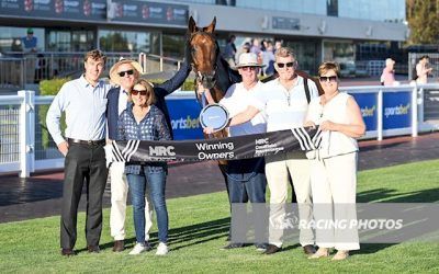 Cameron Falls successful at Caulfield