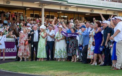 DARE TO DREAM-HEMLOCK STONE WINS THE PERTH CUP!