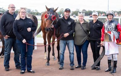 2 Runners At Northam