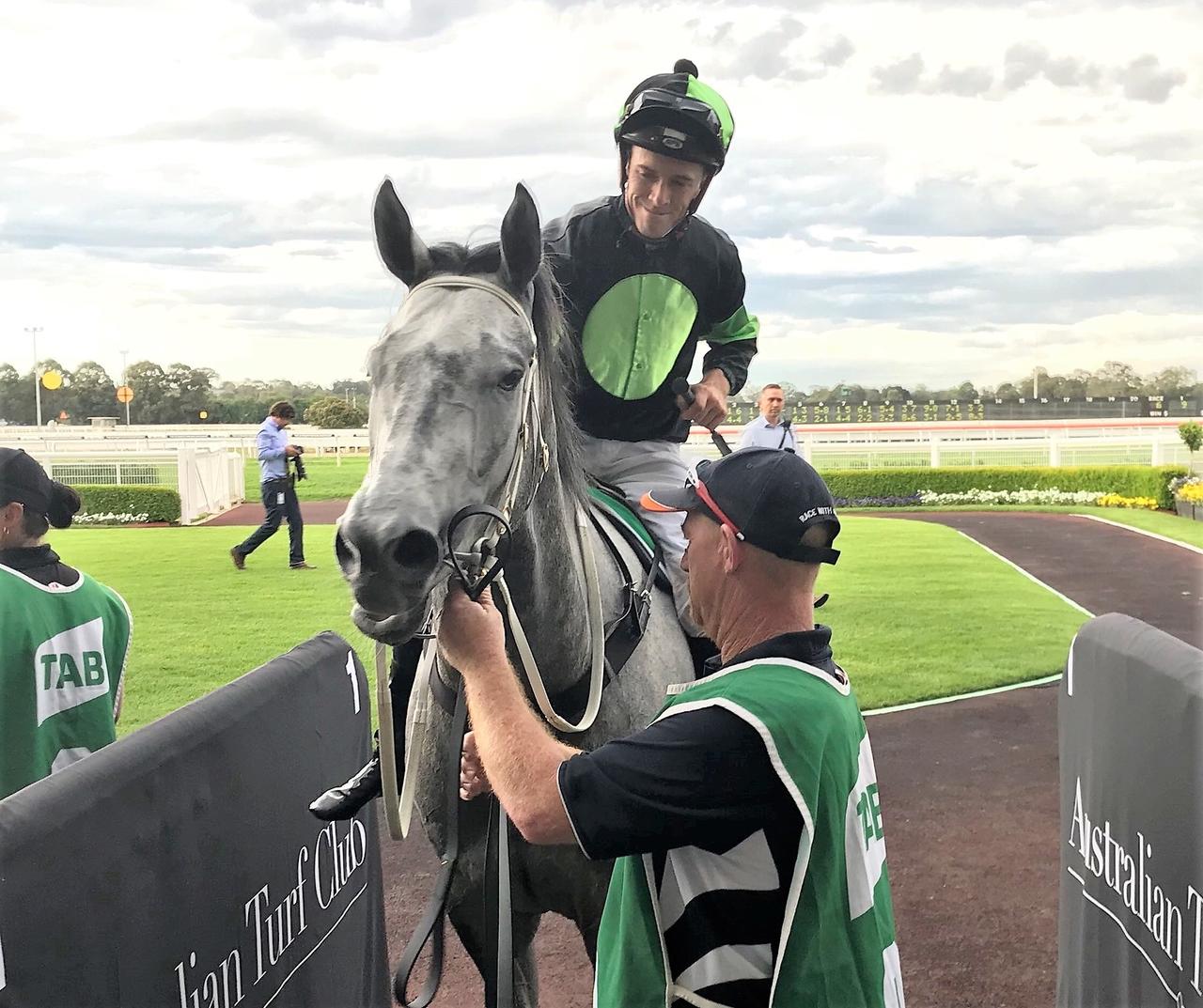 SO SPIRITED charges to victory at Warwick Farm Proven Thoroughbreds