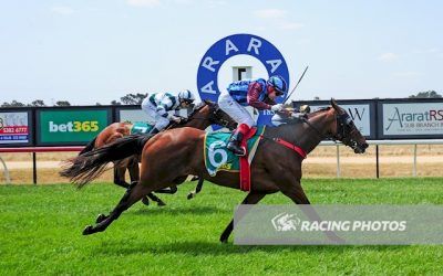 Sophie’s Revenge salutes at Ararat