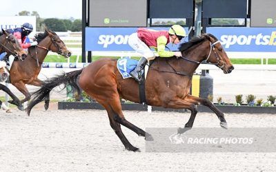 Bon’s Bling Shines On Debut